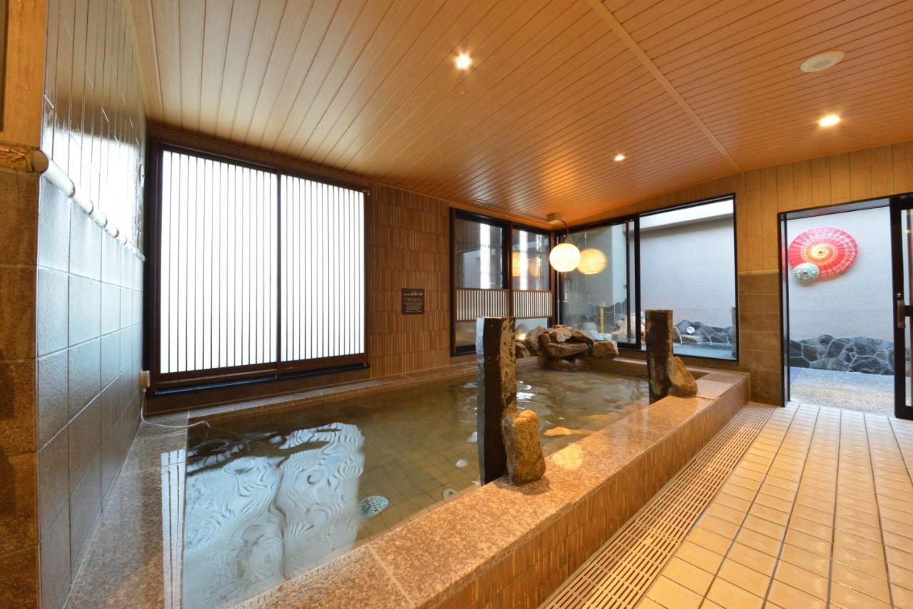 Dormy Inn Takamatsu Chuo Koenmae Natural Hot Spring מראה חיצוני תמונה