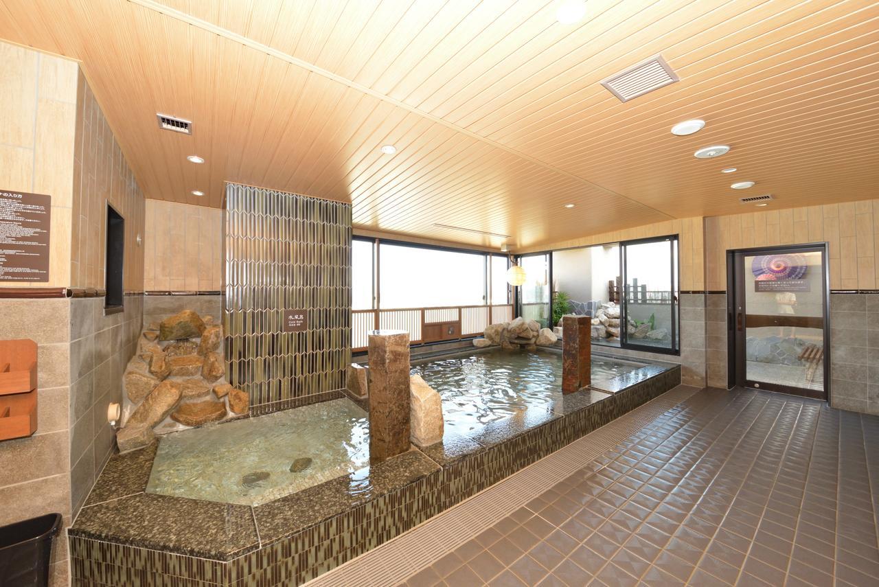 Dormy Inn Takamatsu Chuo Koenmae Natural Hot Spring מראה חיצוני תמונה