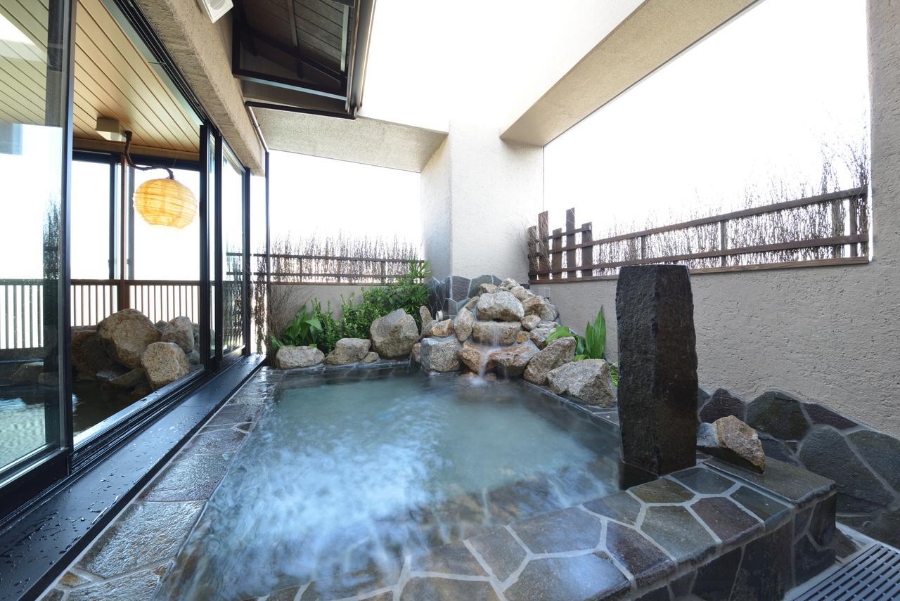 Dormy Inn Takamatsu Chuo Koenmae Natural Hot Spring מראה חיצוני תמונה